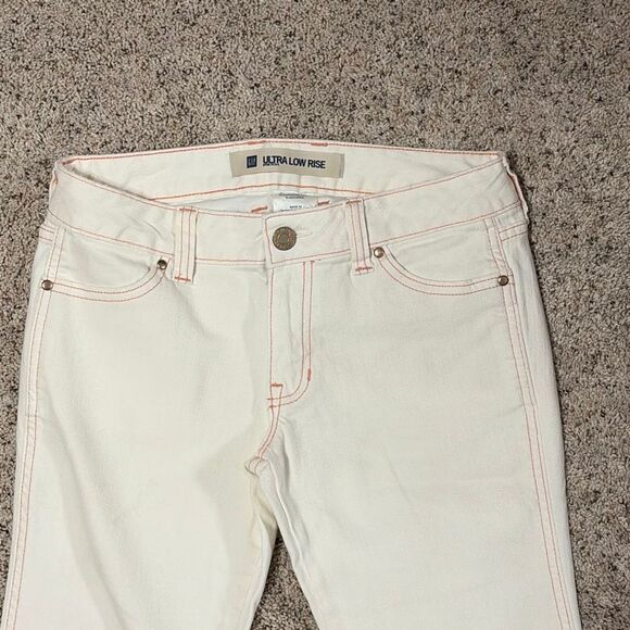 Y2K GAP Ultra Low Rise Stretch Jeans Women’s Size 4 Cream Low Waist - Picture 2 of 5